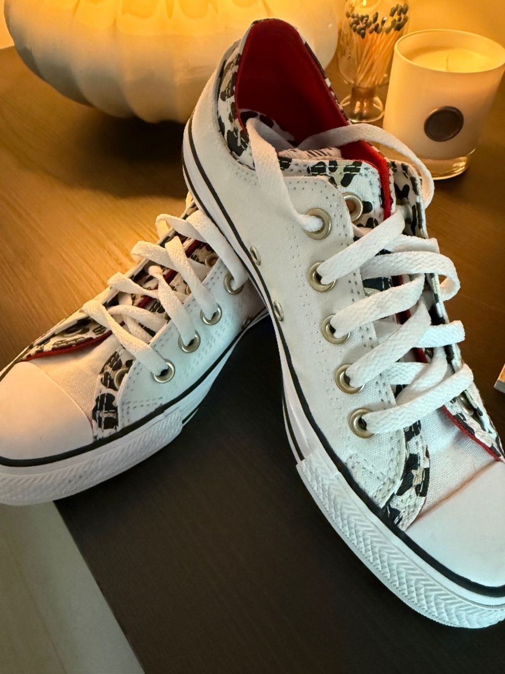Converse All Star white and leopard print sneaker